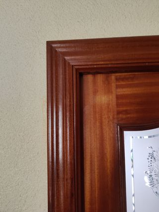 Puerta interior cristalera