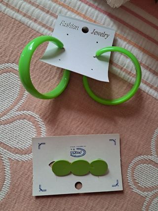 Complementos color verde para traje de flamenca