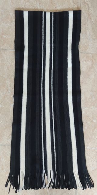 Bufanda rayas blanco-negro