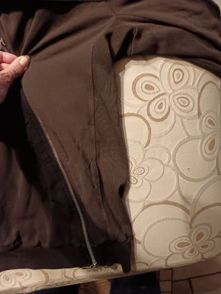 Felpa Deha Marrone con Zip