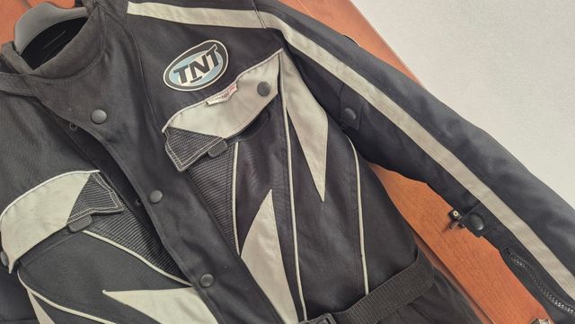 Chaqueta moto c/protecciones
