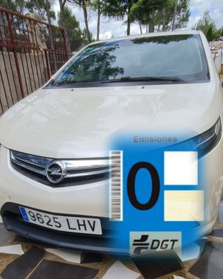 Opel Ampera 2013