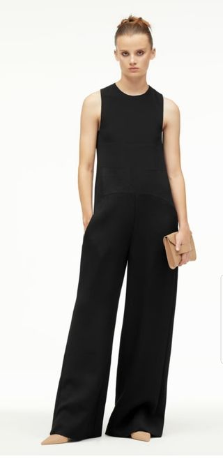 Mono negro Zara - elegante y cómodo