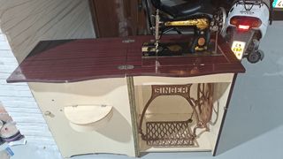 Singer antigua