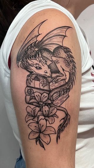 Tatuadora profesional valencia