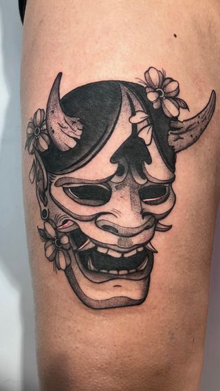 Tatuadora profesional valencia