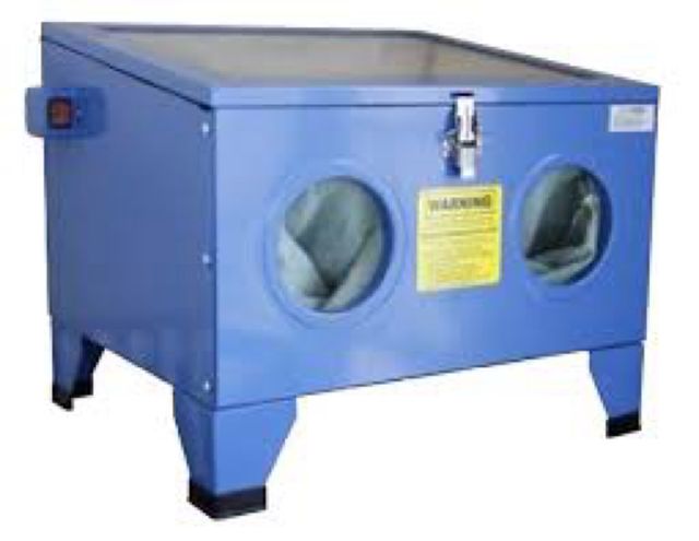 Sabbiatrice da banco