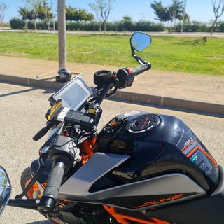 KTM Duke 390 (2022) - 9900km