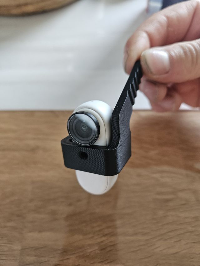 Insta360 GO 2 Supporto Casco