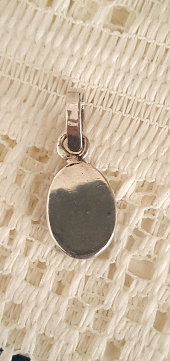 Colgante de plata con aventurina verde