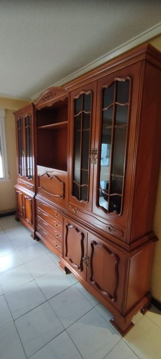 ELEGANTE MUEBLE DE SALÓN 