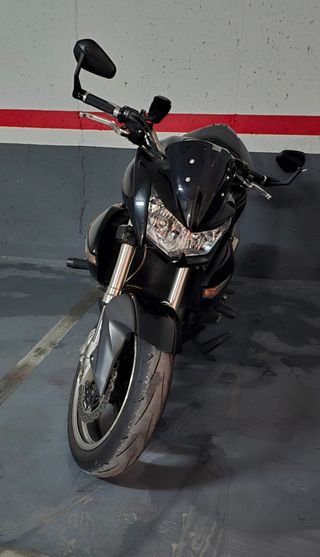 Kawasaki Z1000 - Moto
