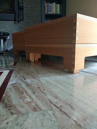 TAVOLINI DA SALOTTO IN LEGNO DI CASTAGNO MULTISTRA