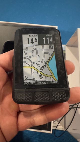 Wahoo ELEMNT ROAM es V1 GPS... practicamente nuevo