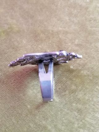 Anillo con corazón negro