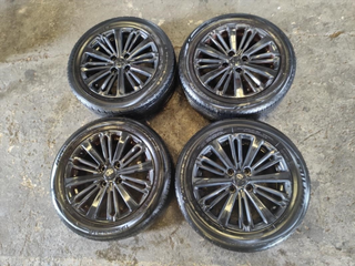 Llantas de 16 pulgadas Peugeot 208 del 2017, y_249