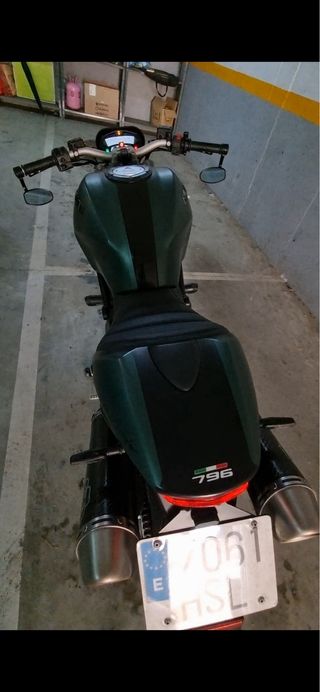 Ducati Monster 796 ABS - Verde