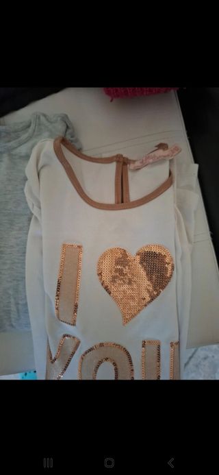 Set 5 magliette maniche lunghe e 1 maglione bimba