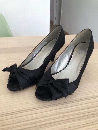 Zapatos negros fiesta talla 40