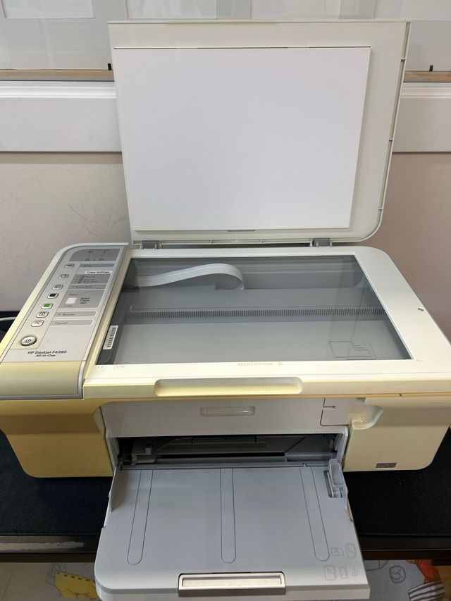 HP Deskjet F4280 - Impresora Multifunción