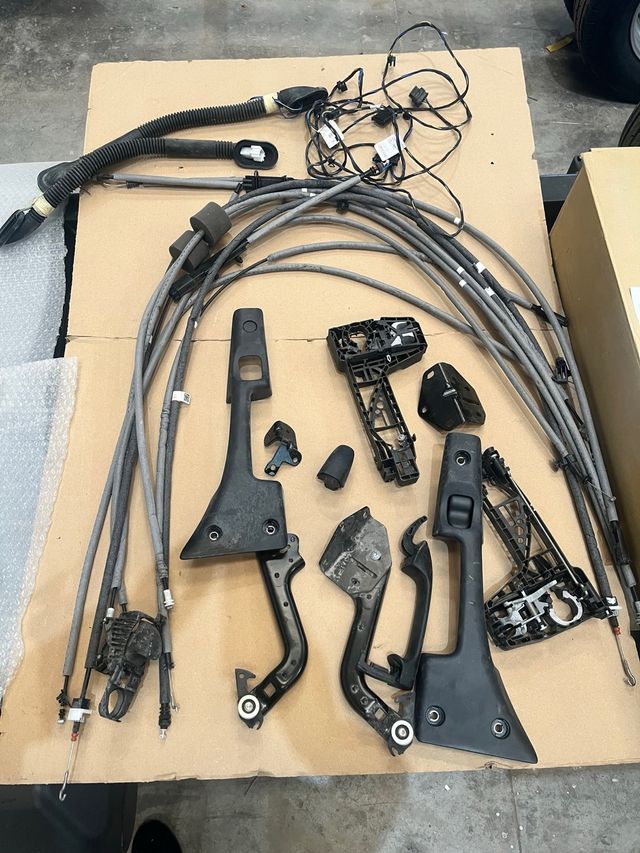 Despiece puerta corredera Sprinter despiece puerta