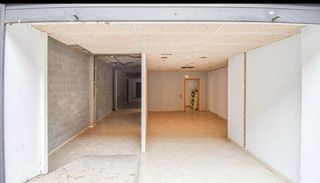 Local comercial en venta en Sant Fruitós de Bages