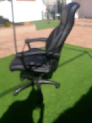 Sillón oficina - Piel sintética negra