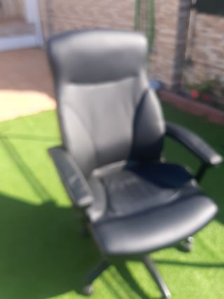 Sillón oficina - Piel sintética negra