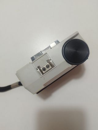 Kodak Instamatic 25 Cámara. Sin carrete