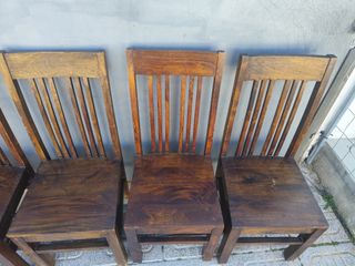 6 Sillas de madera de segunda mano.