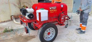 EQUIPO ARRASTRADO DE EXTINCION DE INCENDIOS DE 600