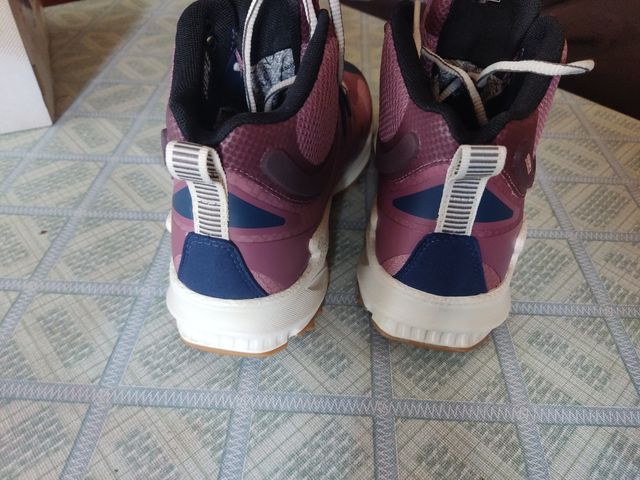 Botas Keen Targhee III Mujer 37.5