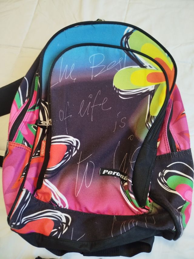 Mochila y estuche escolar