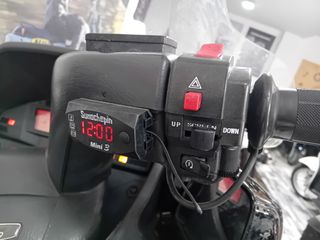 SUZUKI BURGMAN 650 Executive