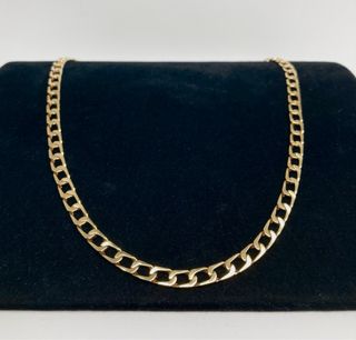 Cadena Laminada de oro de 18K. 61cm Peso: 37.96gr.