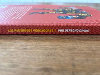 Los poderosos Vengadores: Por derecho Divino 01