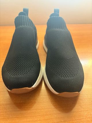 Zapatillas deportivas negras casual