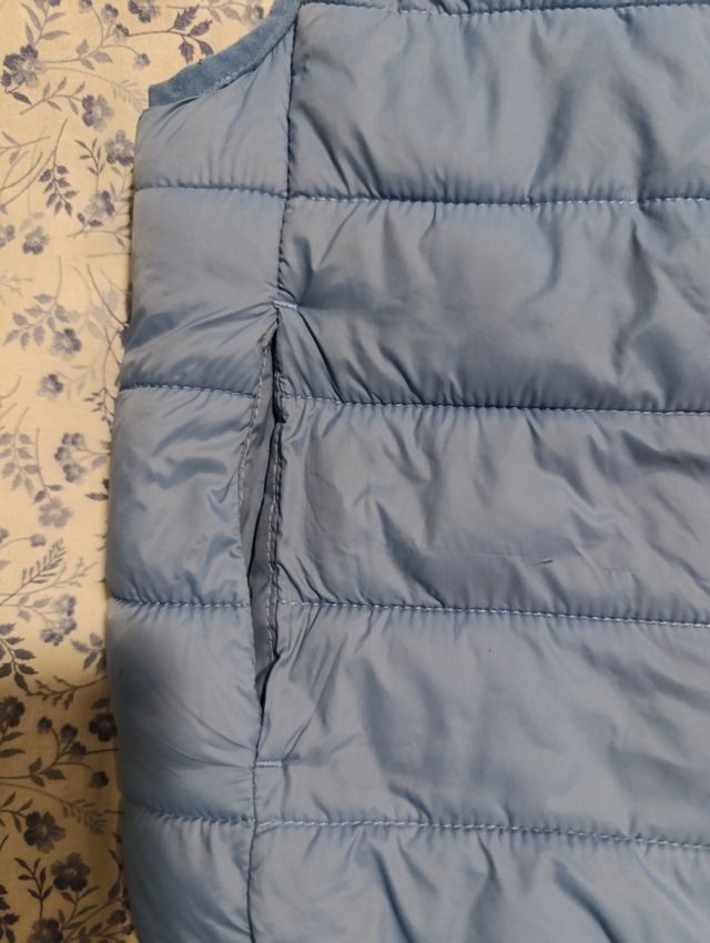 Chaleco acolchado azul niño