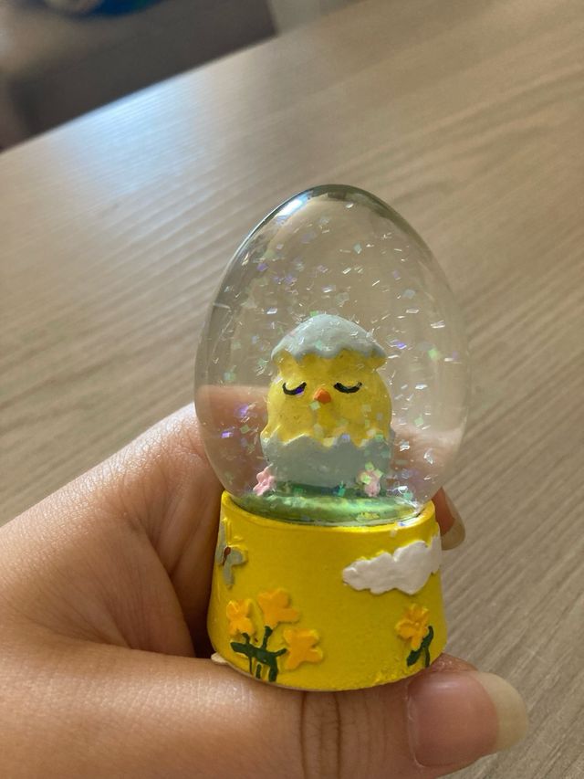 Pallina neve Primaverile pulcino