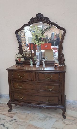 Cómoda antigua 1950