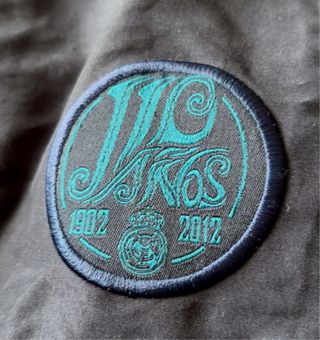 Chaqueta Real Madrid 110 Aniversario
