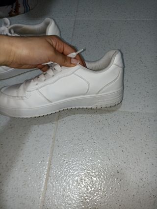 Zapatillas blancas mujer