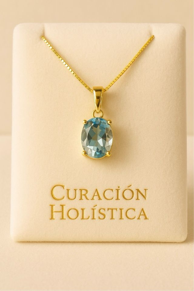 Colgante Exclusivo de Plata de Ley Chapado en Oro con Aguamarina  Elegancia y Energía Positiva