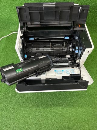 Impresora Kyocera ECOSYS P2040dn