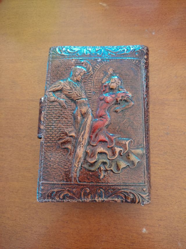 Cartera piel antigua