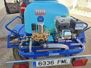 CUBA TINA ARRASTRADA DE 600 LITROS