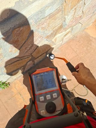 Reparación tuberías ocultas , con gas traza .