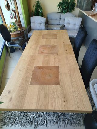 Mesa de madera con patas de metal *EXTENSIBLE*