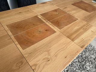 Mesa de madera con patas de metal *EXTENSIBLE*