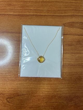 Gargantilla en oro 18K con piedra natural